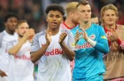 球队备战新赛季CBA联赛，全力以赴备战-萨尔茨堡惨遭淘汰，梦碎之路的简单介绍