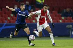 热火前锋巴特勒获得赛季MIP奖-阿贾克斯惊险晋级，出现奇迹战绩