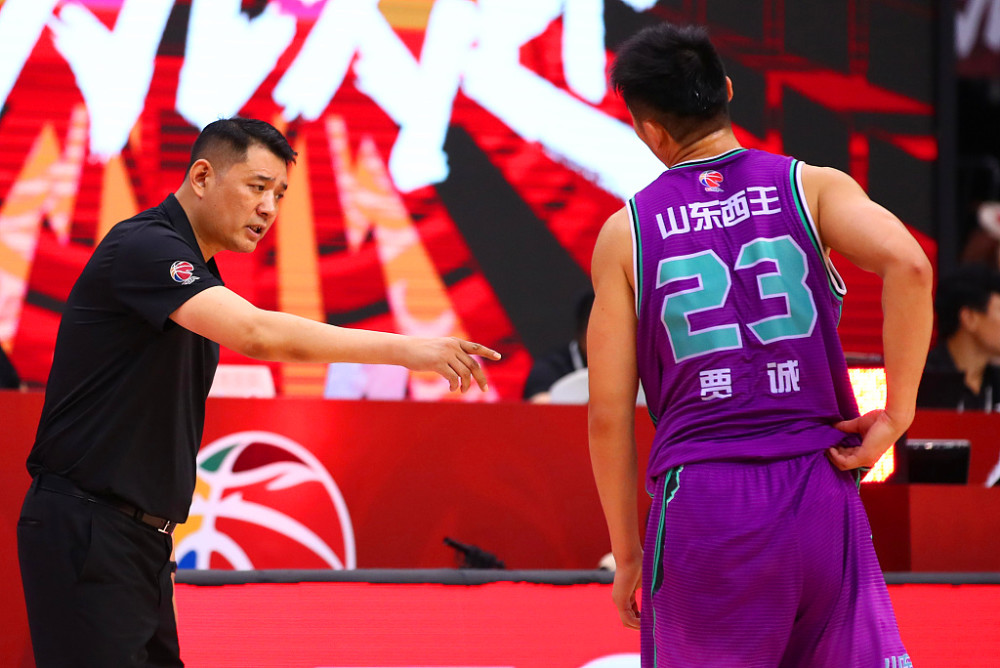 关于山西再胜青岛，稳定冲刺季后赛目标的信息