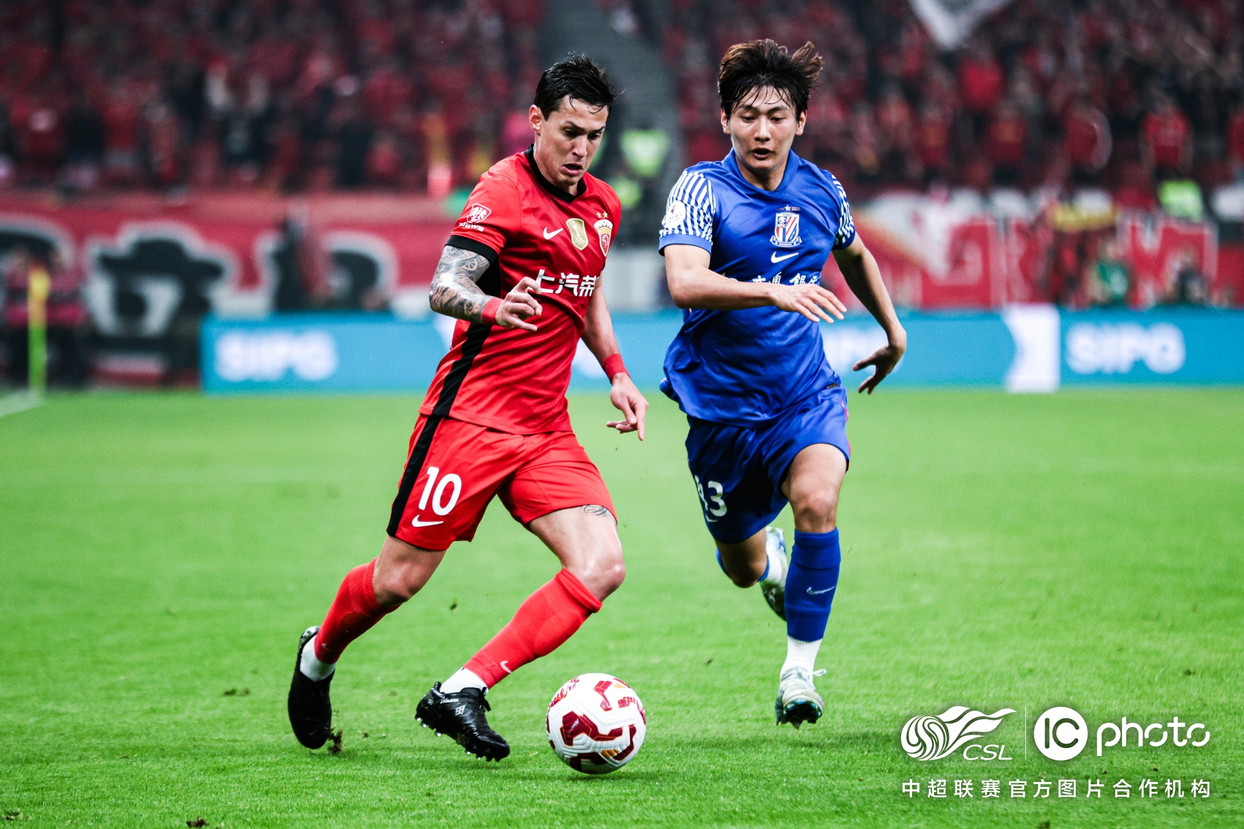 上海队在国际比赛中引人注目 上海队在国际比赛中引人注目