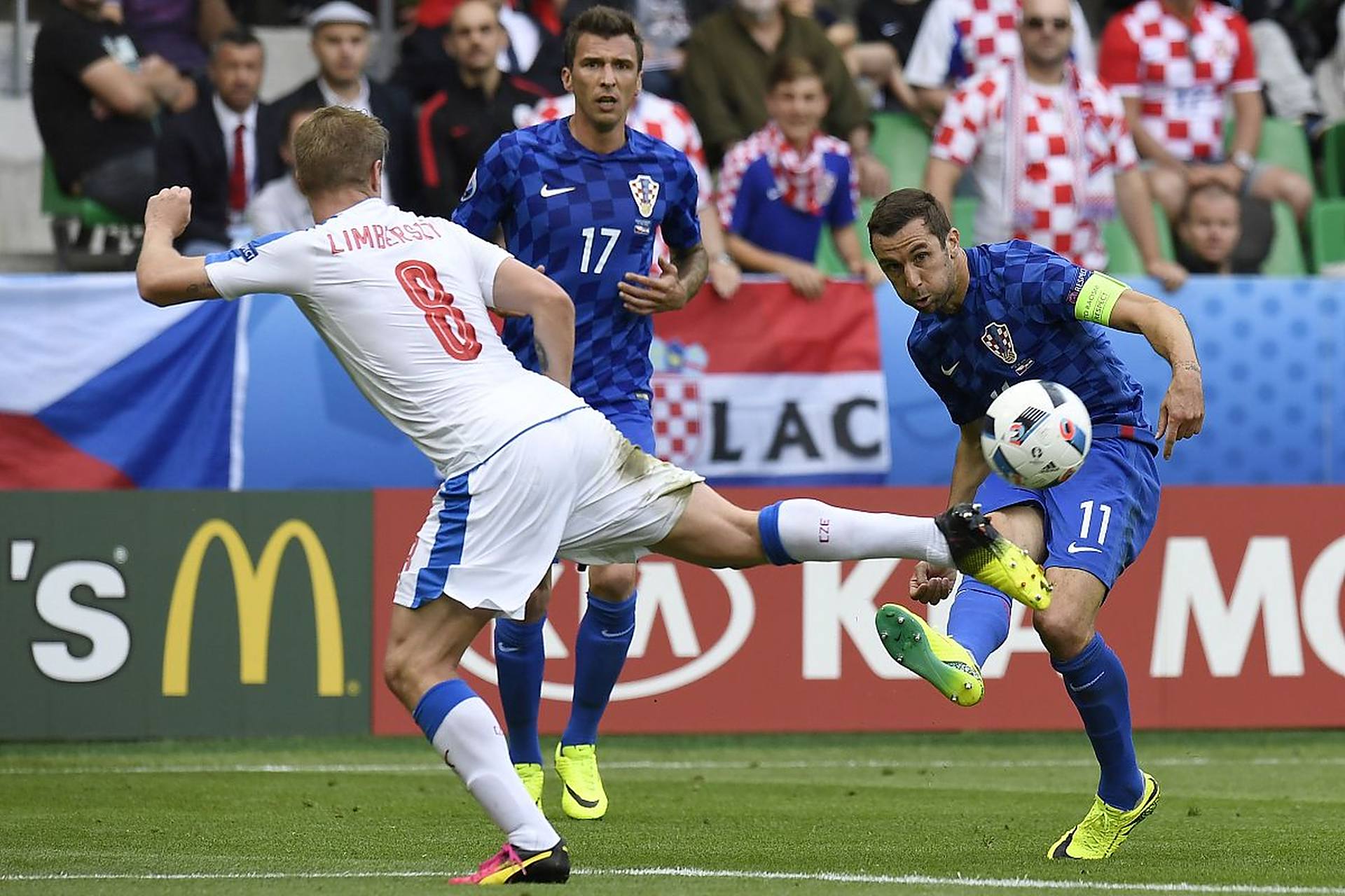 挪威队在激烈比拼中夺得欧洲杯资格 挪威队在激烈比拼中夺得欧洲杯资格